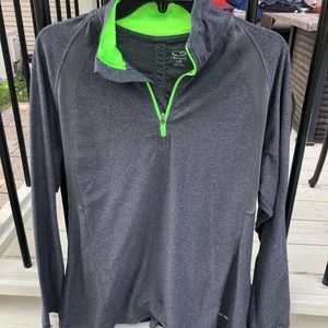 Workout Pullover